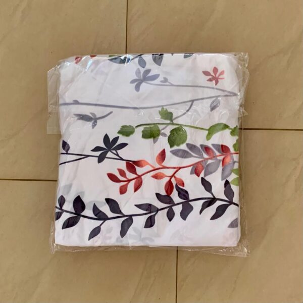 Drap de lit fleuri rouge noir vert + 2 taies – Image 2